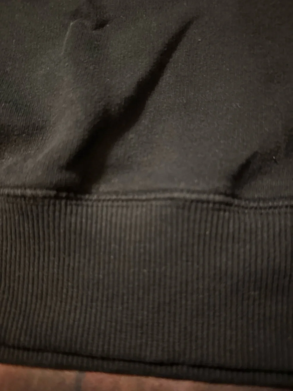 Calvin Klein Jeans Men’s Large Black Crewneck